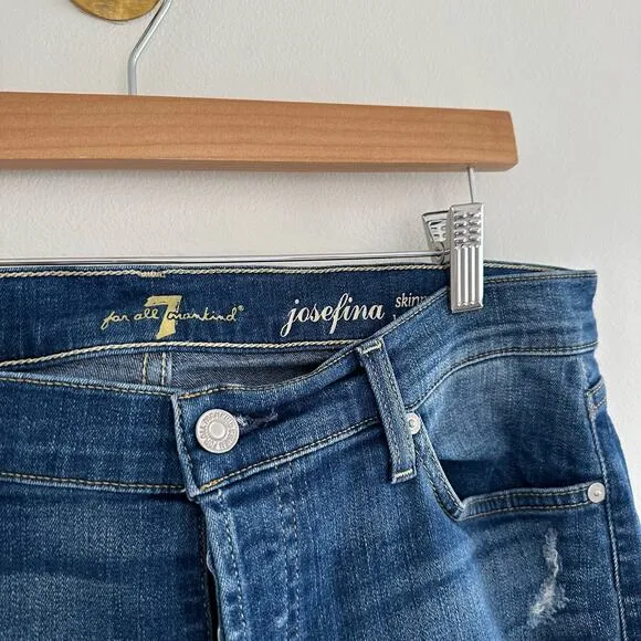 7 For All Mankind Josefina Skinny Boyfriend Jeans 30 $188