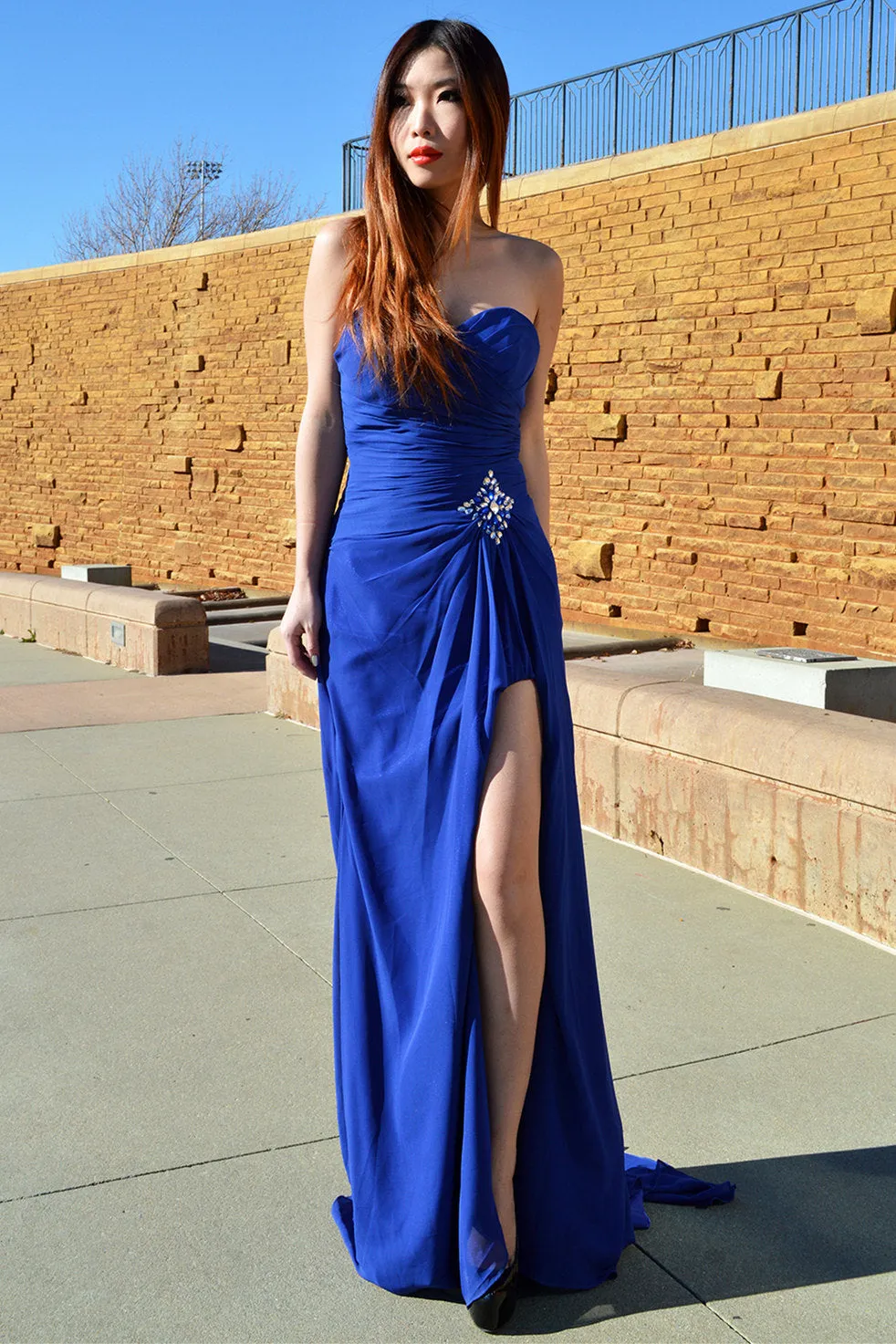 A-line Sweetheart Floor Length Chiffon Front Slit Rhinestone Prom Dress