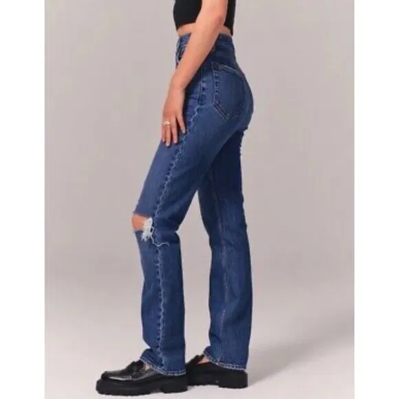 Abercrombie And Fitch The 90's Straight Ultra High Rise Jeans 32S Distressed NWT