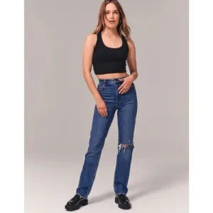 Abercrombie And Fitch The 90's Straight Ultra High Rise Jeans 32S Distressed NWT