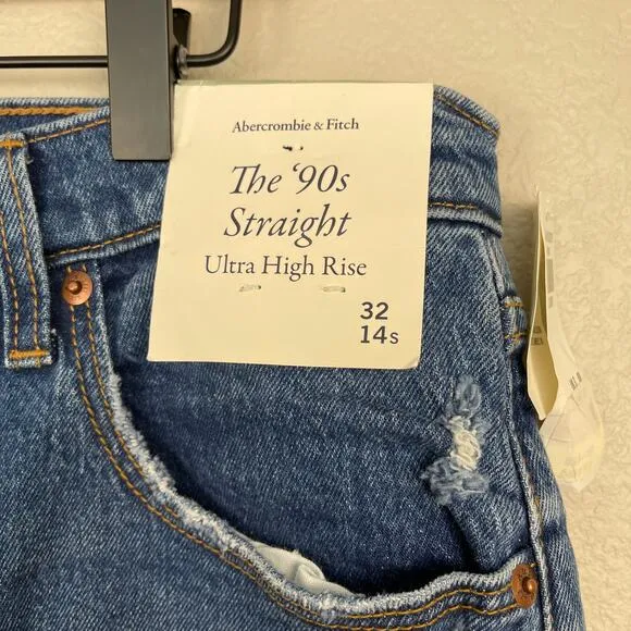 Abercrombie And Fitch The 90's Straight Ultra High Rise Jeans 32S Distressed NWT