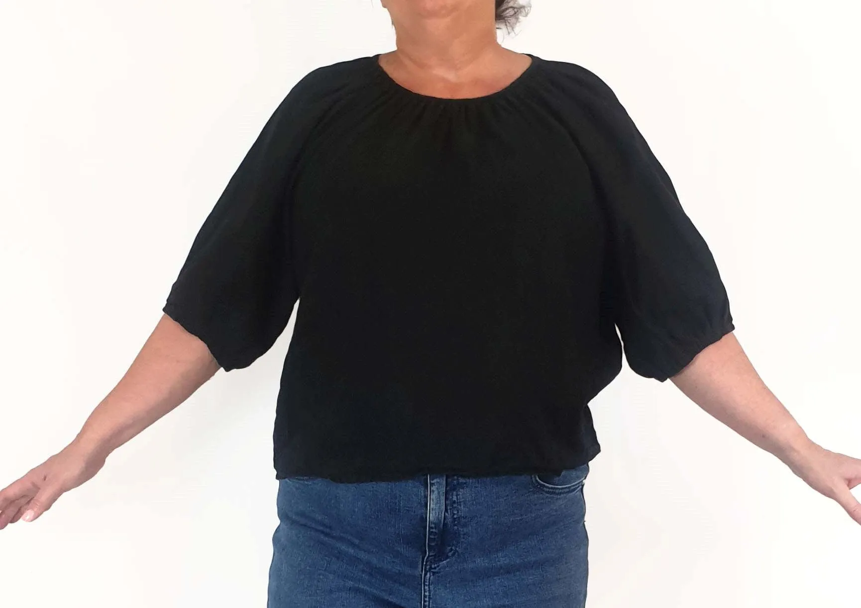 Aere black linen half sleeve top size 16