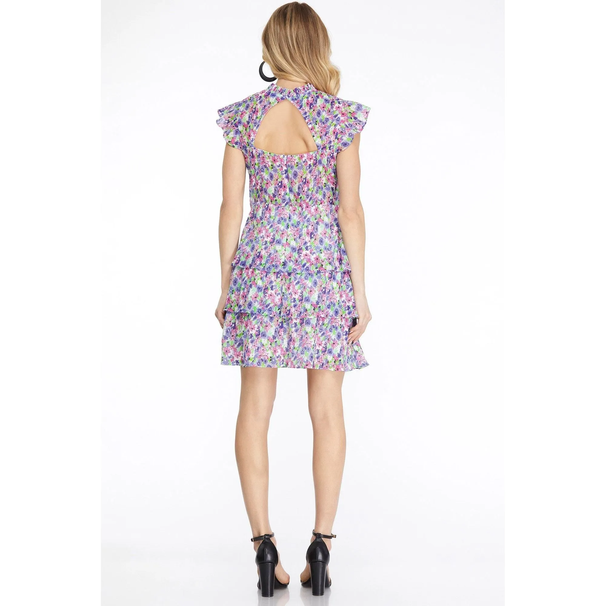 Cap Sleeve Tiered Floral Print Plisse Dress