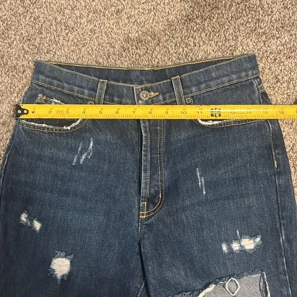 Carmar Distressed Denim High Rise Jeans size 26