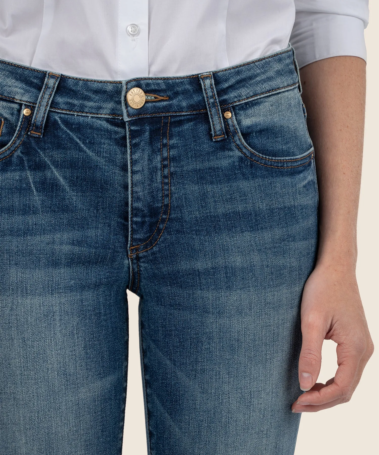 Catherine Mid Rise Boyfriend, Petite