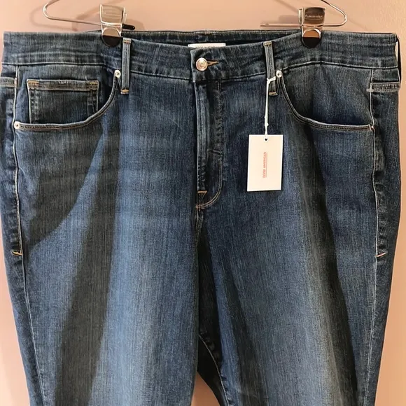 Good American Good Straight Jeans