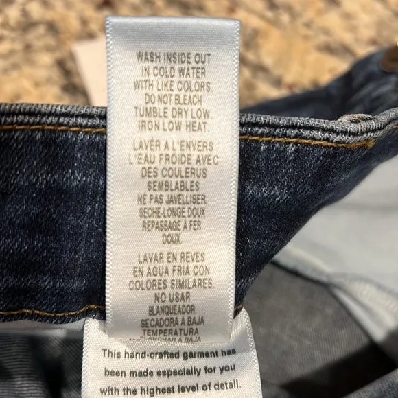Good American Good Straight Jeans