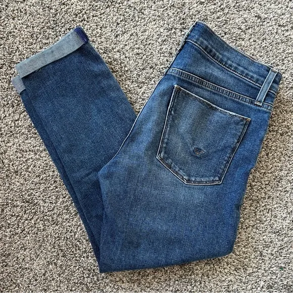 Hudson // Natalie Mid Rise Slim Boyfriend Crop Jeans, size 26