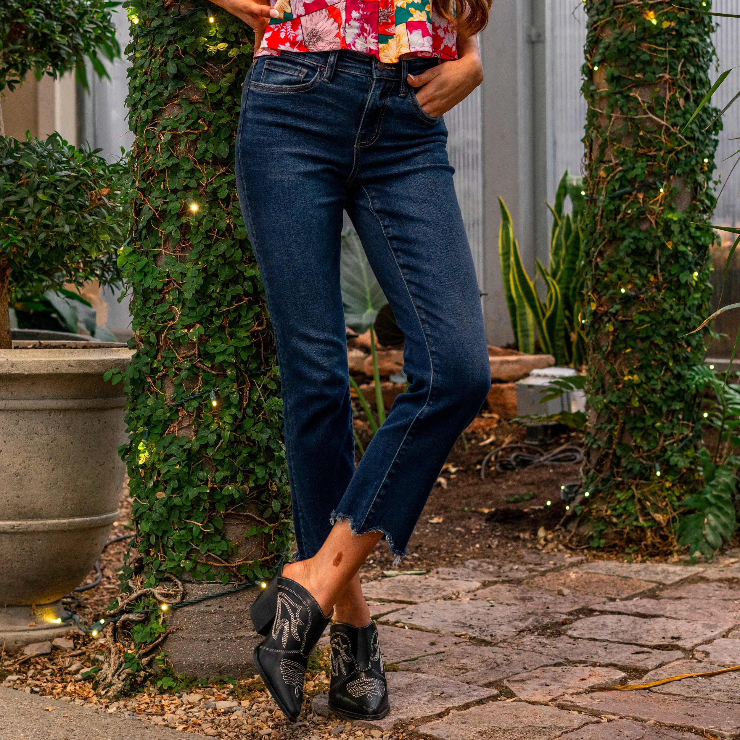 Issue Free Mid Rise Slim Straight Regular & Plus Sizes