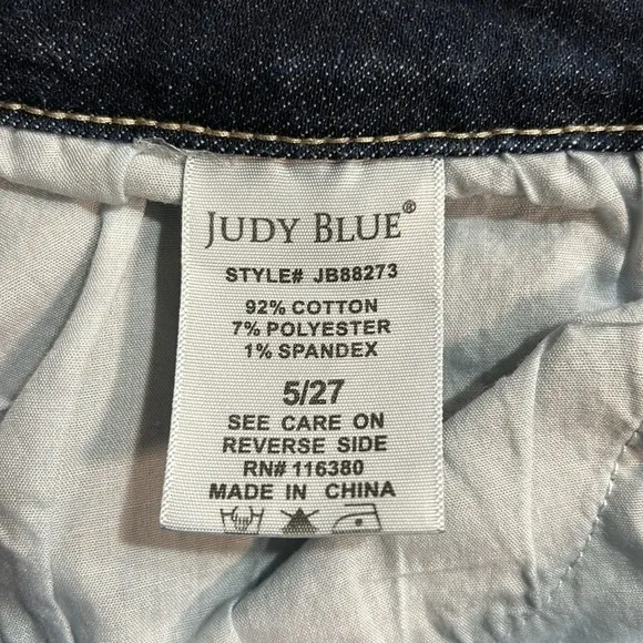 Judy Blue Dark Wash High Rise Straight Leg Mom Jeans Size 5 / 27 JB88273
