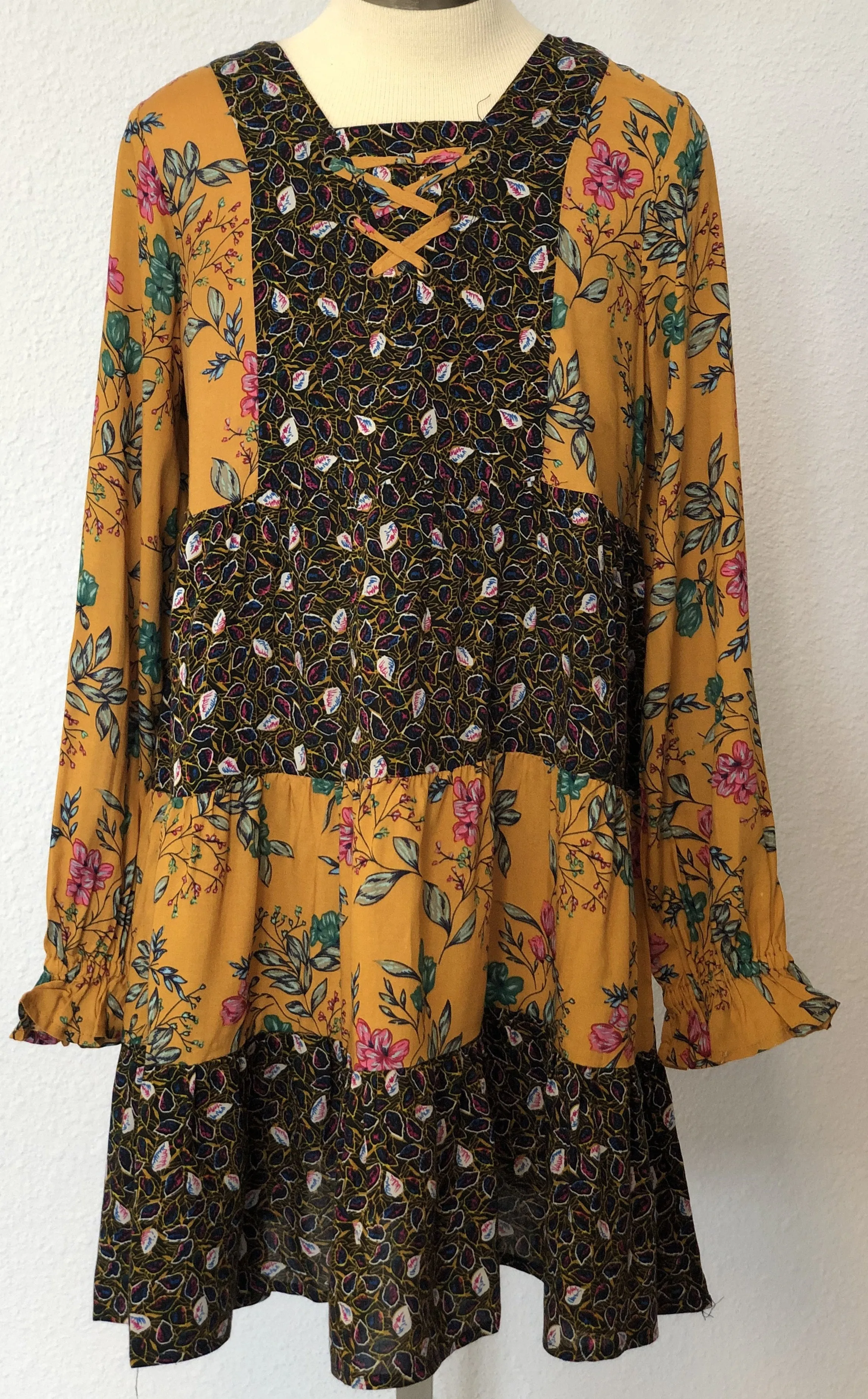 K FLORAL PEASANT DRESS