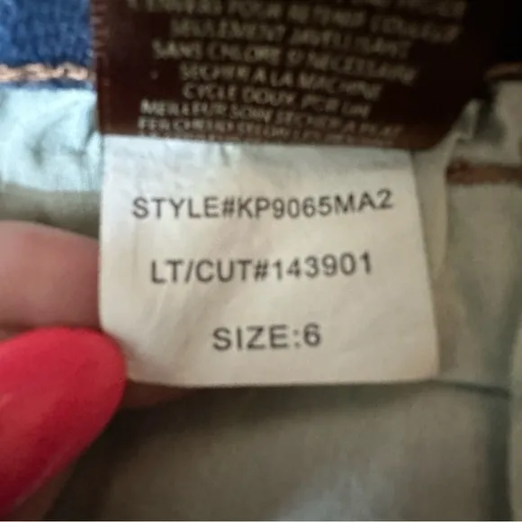 Kut from the Kloth Boyfriend Jeans Cuffed Size 6 NWT‎
