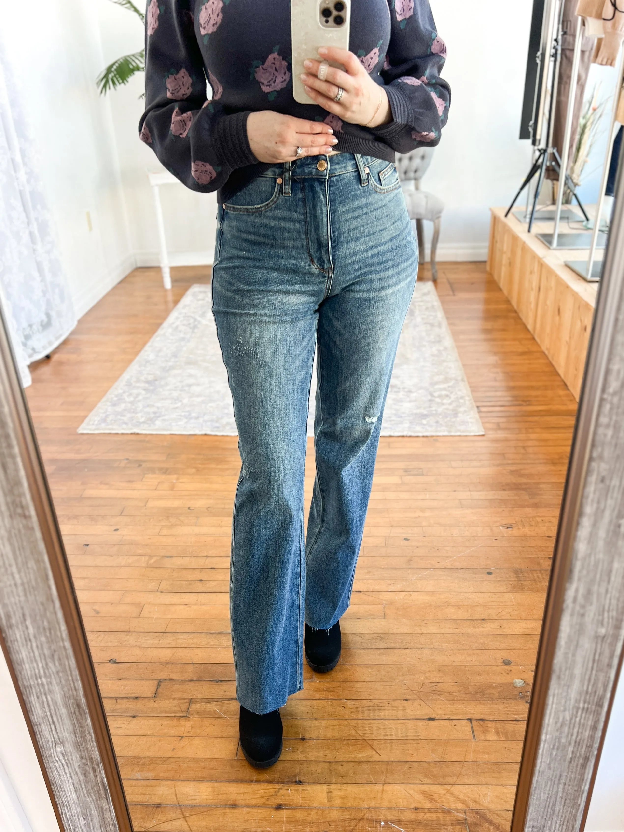 Laila Tummy Control Straight Leg Judy Blue Jeans