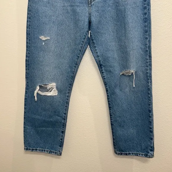 Levi’s 501 Crop Jean