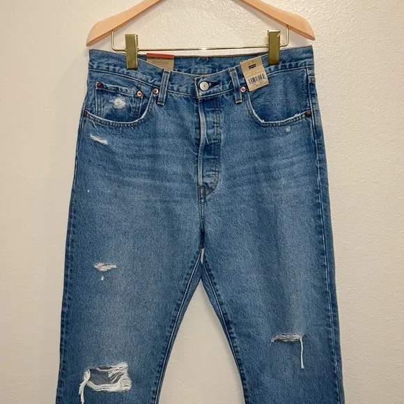 Levi’s 501 Crop Jean