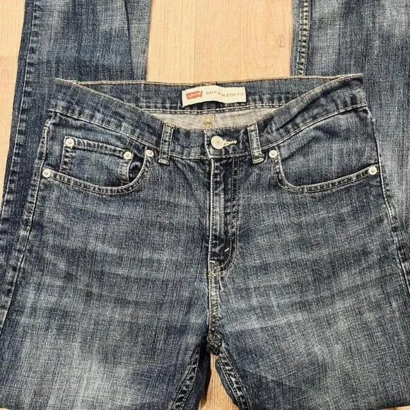 Levi's 541 Athletic Boyfriend Fit High Waist Medium Wash Straight Leg Ankle Crop
