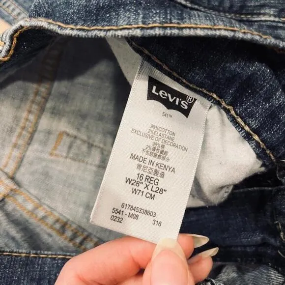Levi's 541 Athletic Boyfriend Fit High Waist Medium Wash Straight Leg Ankle Crop