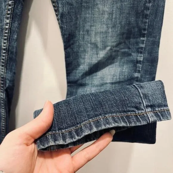 Levi's 541 Athletic Boyfriend Fit High Waist Medium Wash Straight Leg Ankle Crop