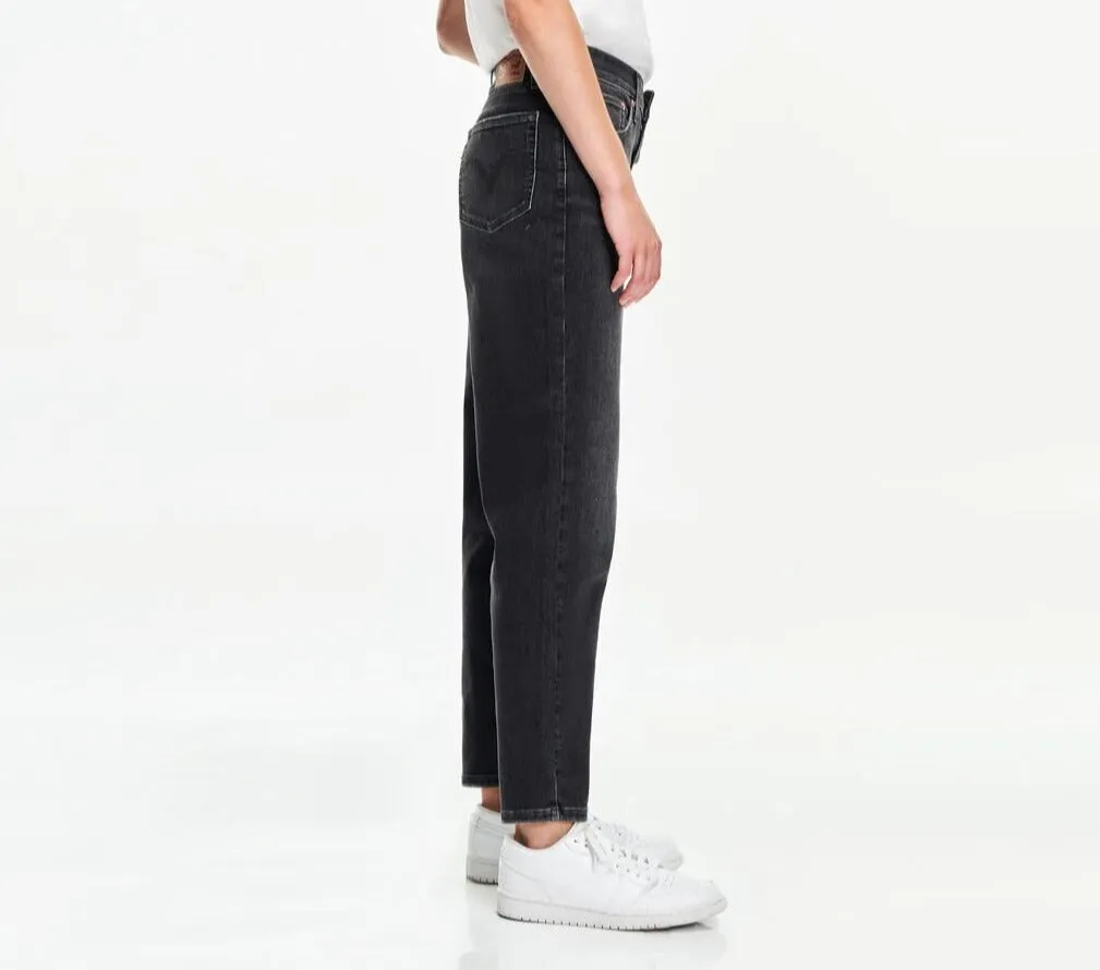 Levis High-Waisted Boyfriend Jean