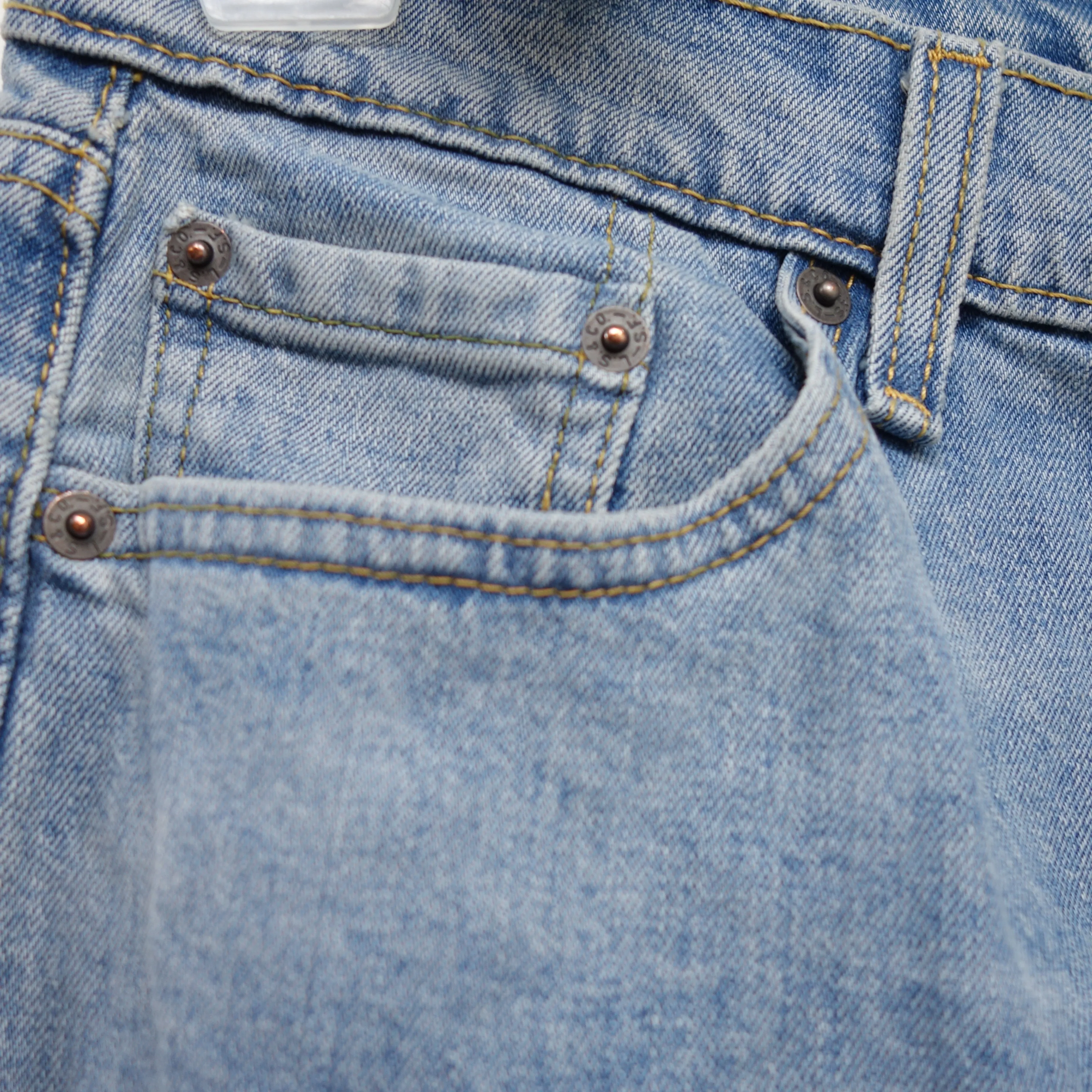 Levi's Mens 505 1765 Regular Fit Straight Leg Medium Denim Jeans 30 x 34