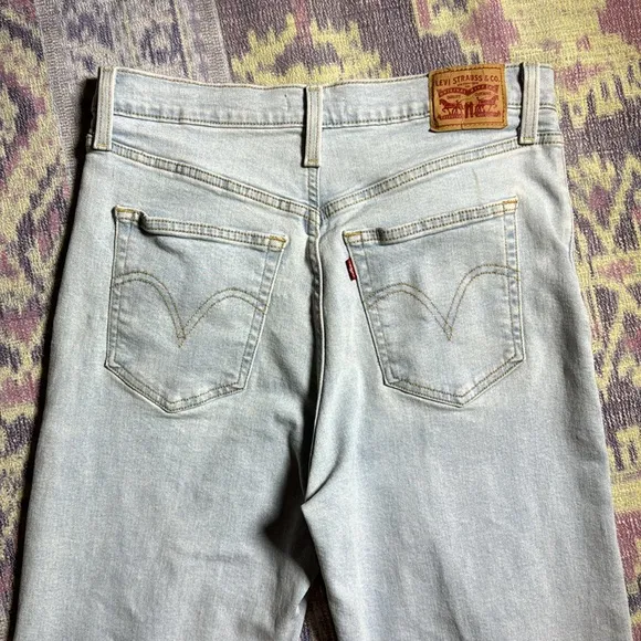 Levi's Women's Ribcage Straight Ankle Jeans
