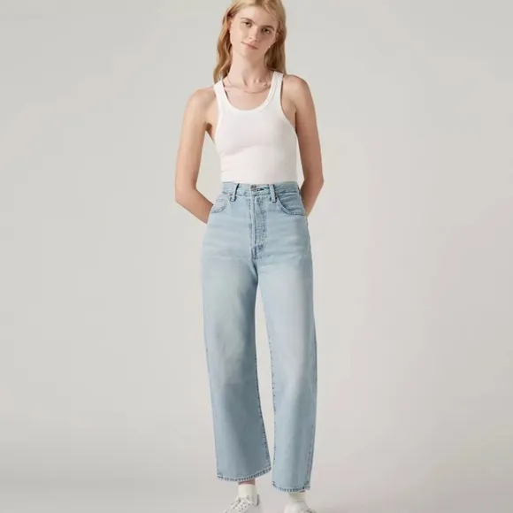 Levi's Women's Ribcage Straight Ankle Jeans