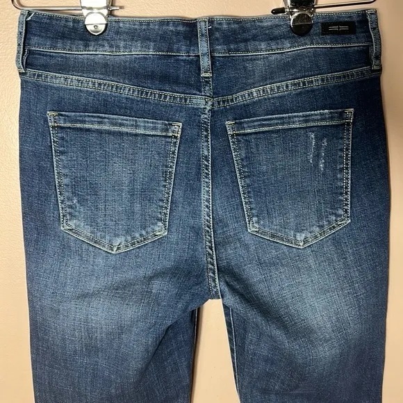 Liverpool Frayed Crop Straight Leg Jeans