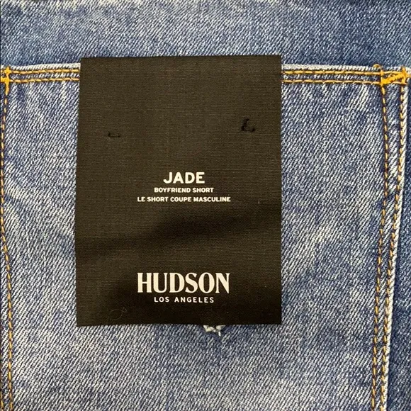 NEW • Hudson Jeans • Jade Boyfriend Jean Shorts 26