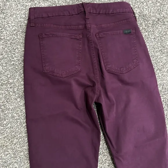 NWOT Jen 7 by 7 For All Mankind purple jeans. Size 6. Straight leg.