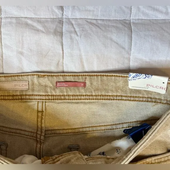 NWT Pilcro Tan w/ Light Floral Paisley Print Mid-rise Slim Boyfriend Jeans - 27