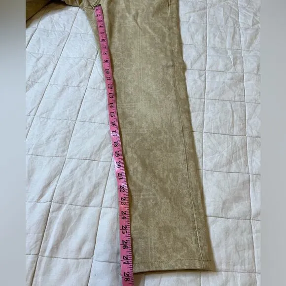 NWT Pilcro Tan w/ Light Floral Paisley Print Mid-rise Slim Boyfriend Jeans - 27