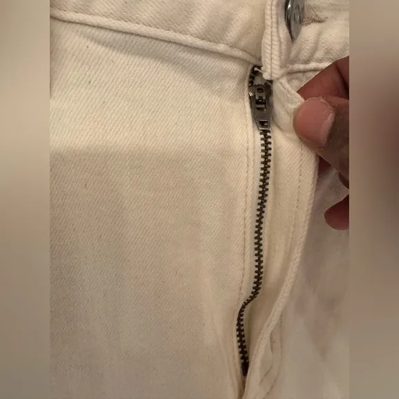 Outerknown Fillmore Boyfriend S.E.A. Women Off White Denim Shorts Size 28