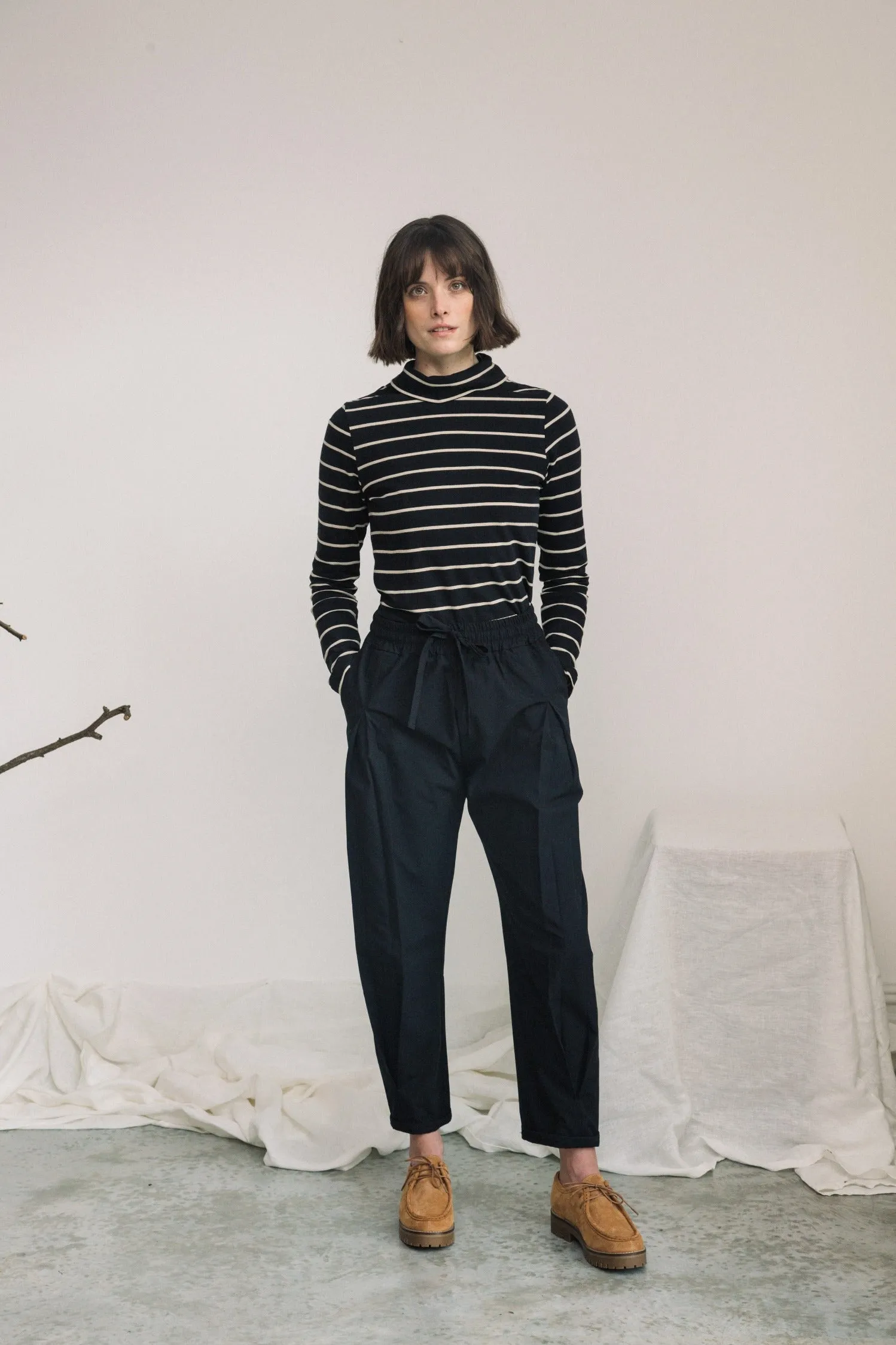 Pine-Sue Organic Cotton Stripe Jersey Top in Black and Sand