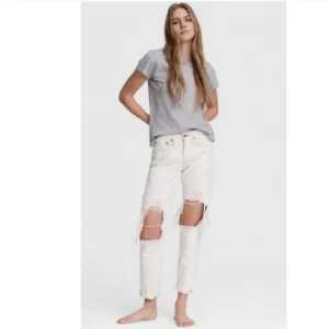 Rag &amp;‎ Bone Rosa Mid-Rise Boyfriend Jeans size 32