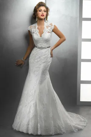 Romantic Style Deep V-neck Rhinestone Sashes Lace Covered Back Mermaid Wedding Dress 2019 New Fall Winter Gown