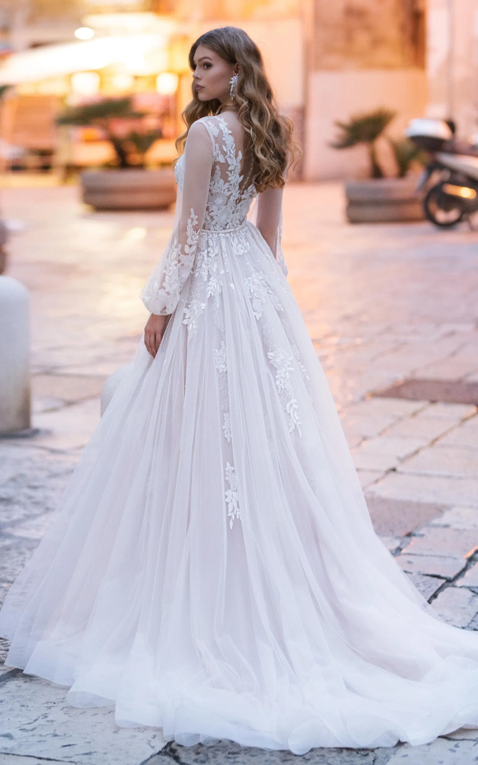 Romantic V-neck A Line Lace Court Train Wedding Dress with Appliques-716102