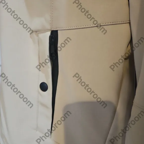 Stone Falcon Unisex Stand Collar Zip-Up Jacket in Cream /White Size M
