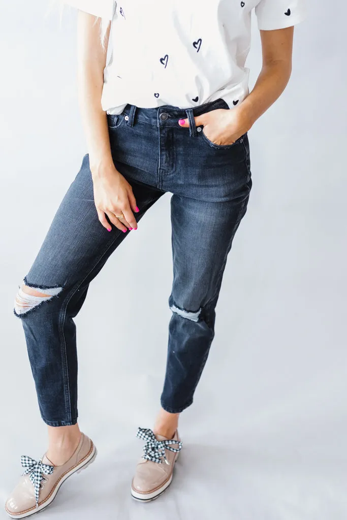 Take A Chance Kancan Mom Jeans