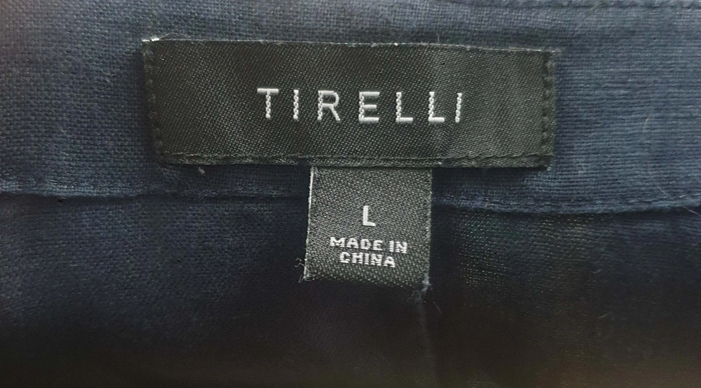Tirelli navy top size L