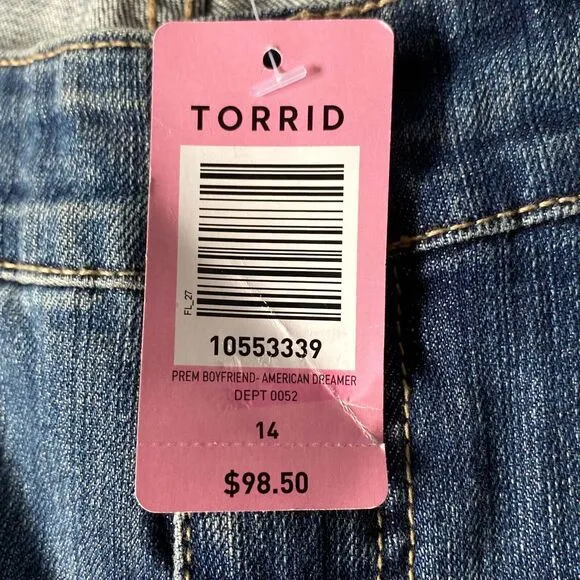 Torrid Premium Jeans 14 Blue Med Wash Boyfriend Distressed American Dreamer NWT