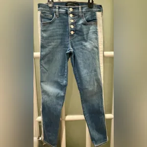 VERONICA BEARD Straight Leg Jeans
