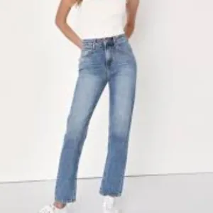 We The Free Jeans Womens 28 Blue The Pacifica Straight Leg Slim Denim (28x27)