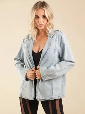 WOMEN'S LONG SLEEVES POCKETS BUTTON CLOSURE DENIM JACKET